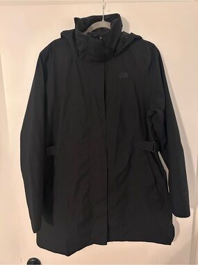 The North Face Women's Black Hooded Rain Coat